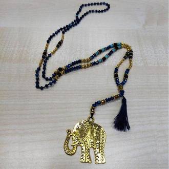 Gyöngy nyaklánc arany elefánt medállal - királykék
